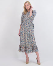 Load image into Gallery viewer, Printed Wrap Dress
