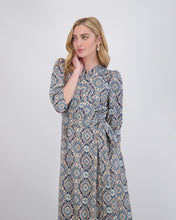 Load image into Gallery viewer, Printed Wrap Dress
