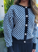 Load image into Gallery viewer, **FINAL SALE** Chunky Knit Houndstooth Sweater
